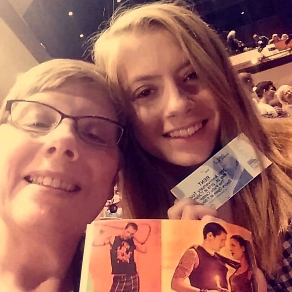 Meet your Posher, Polly - Picture 1 of 1